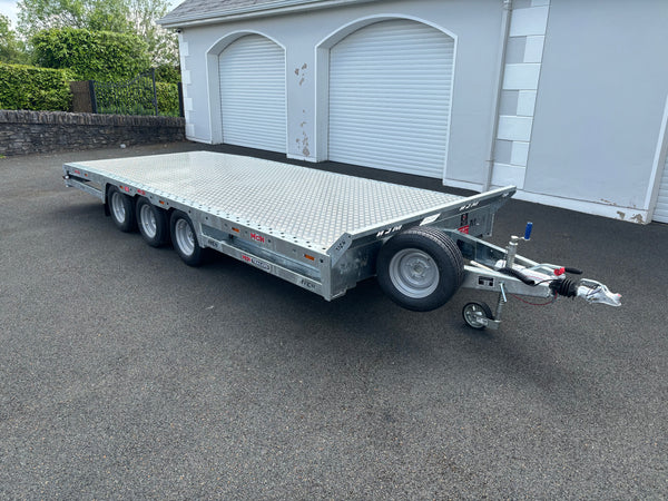 16ft Beavertail Tri Axle Trailer