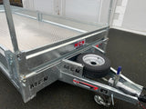 18ft x 6ft 7” Flatbed