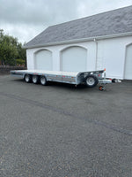 18ft x 7ft Flatbed with sloped headboard